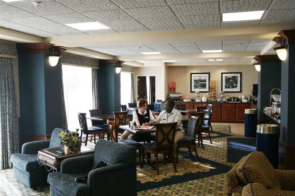 Hampton Inn Laporte La Porte Restaurang bild