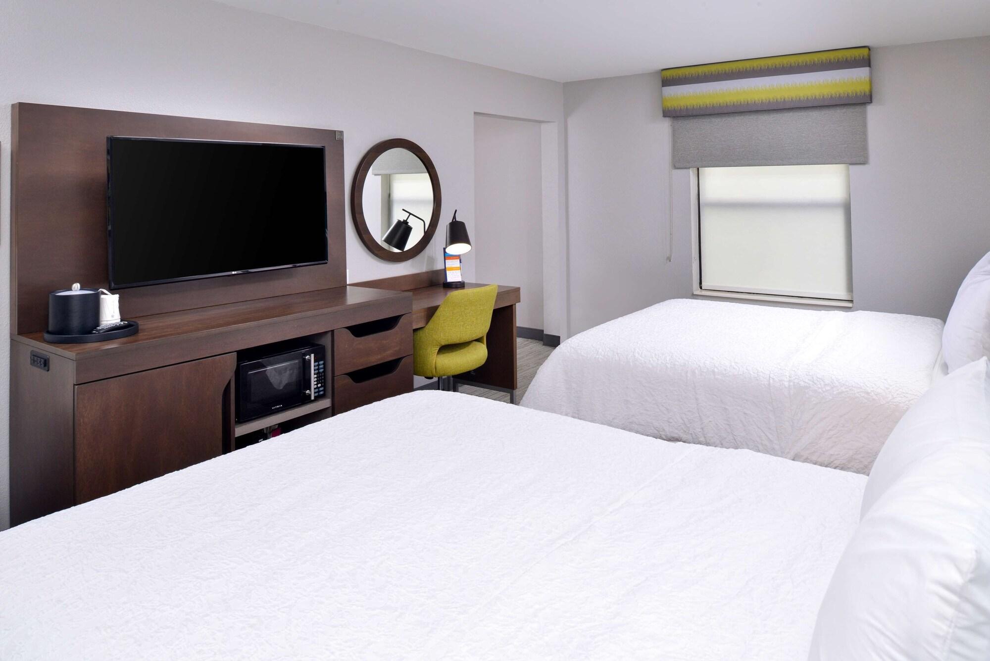 Hampton Inn Laporte La Porte Exteriör bild