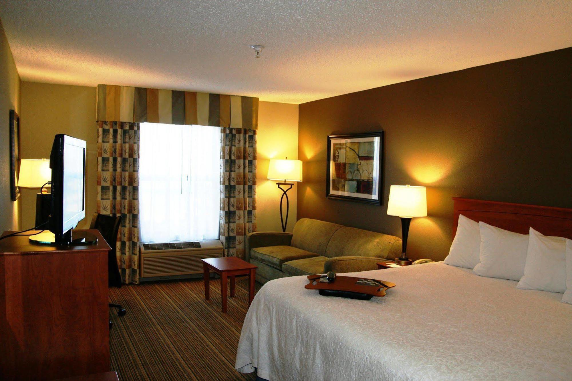 Hampton Inn Laporte La Porte Exteriör bild
